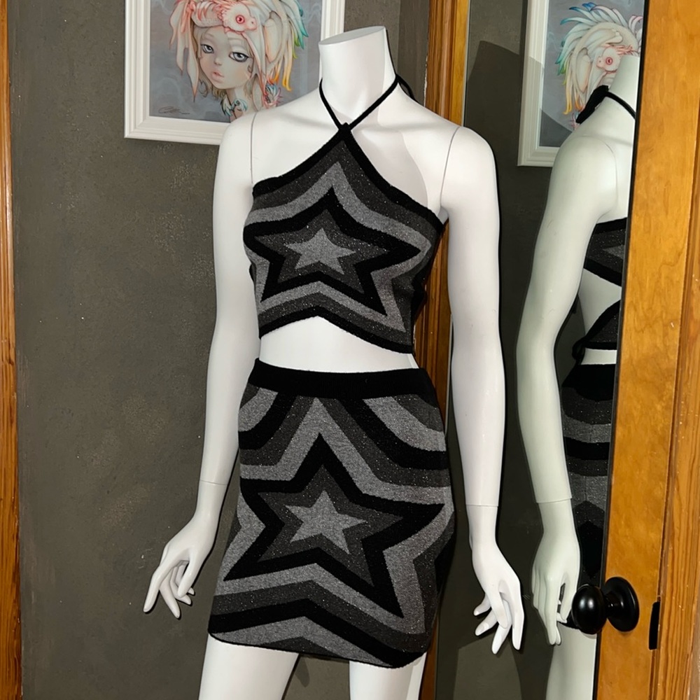 NWT Steve Madden Retro Star Knit Skirt & Halter Top Set Small - Picture 3 of 12